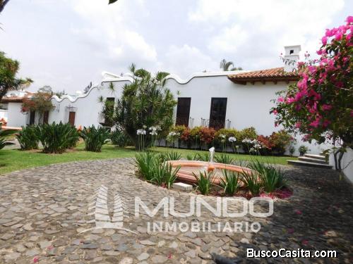 Hermosa casa colonial en venta en Antigua, Guatemala