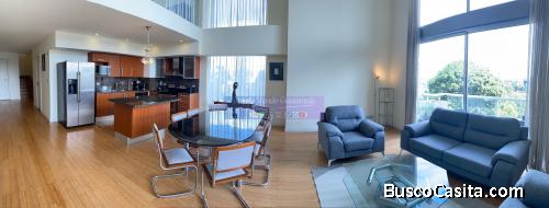 Apartamento Amoblado en Venta y Alquiler Zona 10, 2 Habitaciones | 274 m2, US$440,000 | US$1,600