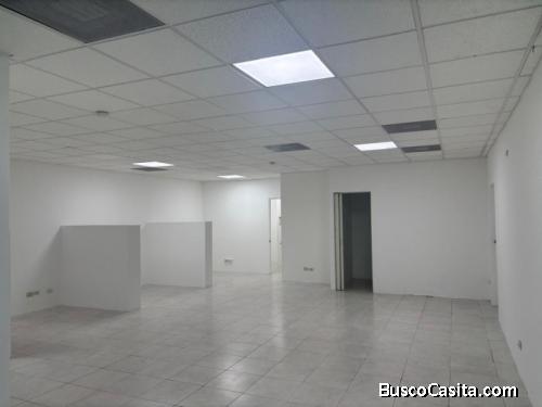 OFICINA EN RENTA EN ZONA PRADERA ZONA 10 GUATEMALA