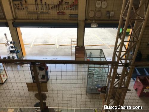 Rento Bodega con Local Comercial en Lo de Coy Mixco