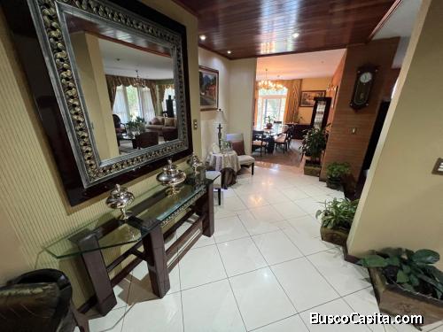 CASA EN VENTA CARRETERA SANTA ELENA BARILLAS