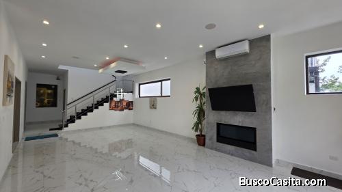 Casa Nueva en Venta – La Fontana
