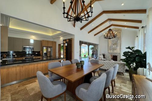 CASA PREMIUM EN VENTA, A 12 MIN. DE ANTIGUA GUATEMALA