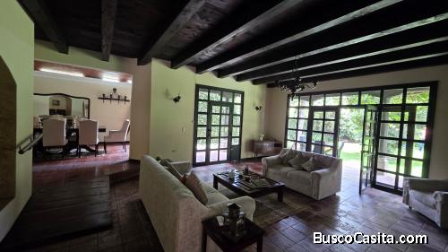 EN RENTA CASA ANTIGUA GUATEMALA 