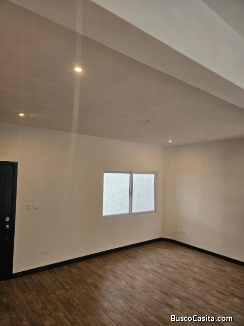 Rento Casa en Bosques de Capelo