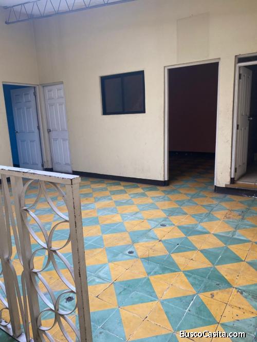 Rento casa para uso comercial en Aguilar Batres