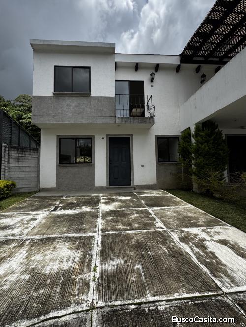 Casa dentro de Condominio en Renta Pasaje Navarra San Jose Pinula