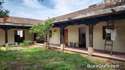 Casa de renta de uso comercial en Antigua Guatemala