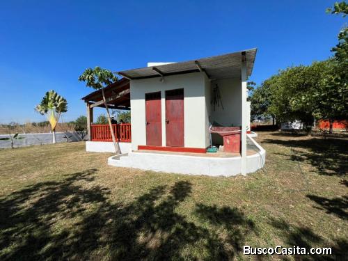 Casa en Venta dentro de Condominio Quintas La Ponderosa Km 77 Carretera a Puerto Quetzal