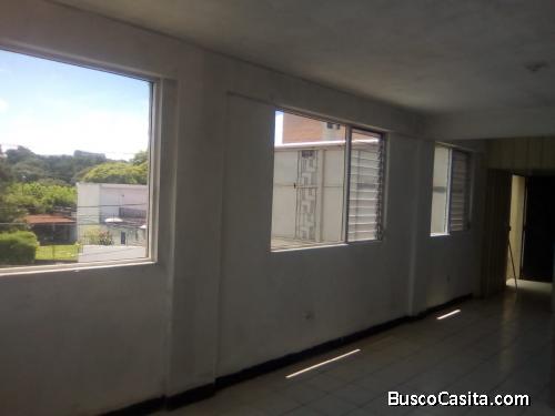 Local comercial en zona 15