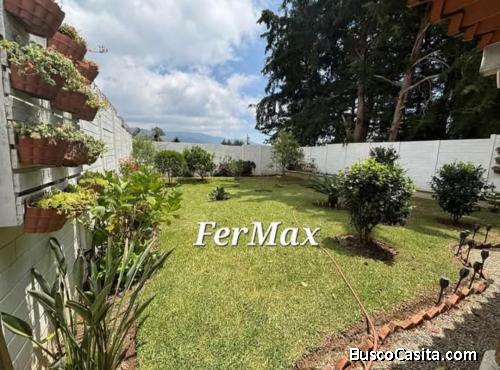 Alquilo casa con JARDIN GRANDE, AMUEBLADA , de 1NIVEL en San José Pinula