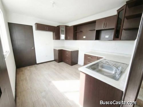 Alquilo casa , con Cocina independiente,  en San José Pinula 