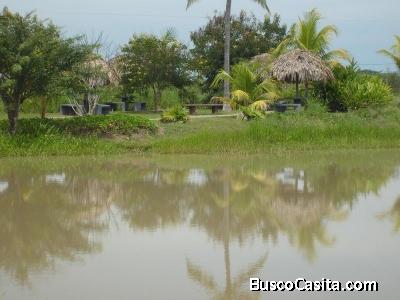 Terreno en Venta en Las Lagunas de Monterrico sobre la carretera a Taxisco