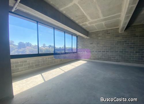 Oficina en Alquiler Zona 15, Vista Hermosa III, 1 Ambiente, 305 m2, 8 Parqueos, US$5,220