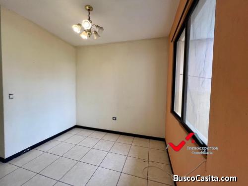 CASA EN VENTA PINARES ZONA 8 DE MIXCO