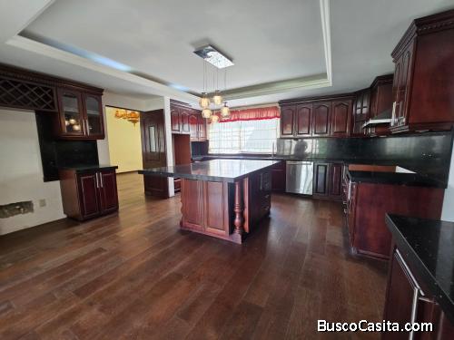 CASA DE UN NIVEL EN VENTA EN COND. CASA Y CAMPO, KM 22.5 CAES