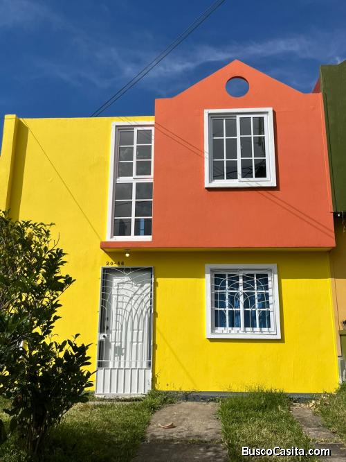 Hermosa Casa en venta en condominio Alamedas de santa clara villa nueva 