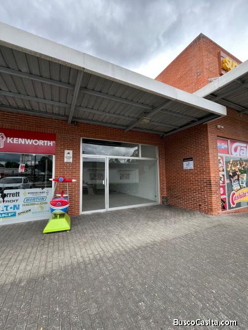 Local en Renta en Plaza Comercial en Villa Nueva