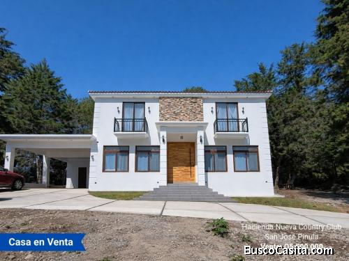 Casa en Venta en Hacienda Nueva Country Club San José Pinula