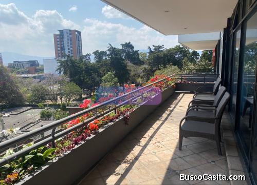 Apartamento Amoblado en Alquiler Zona 14, 3 Habitaciones, 348 m2, US$3,700