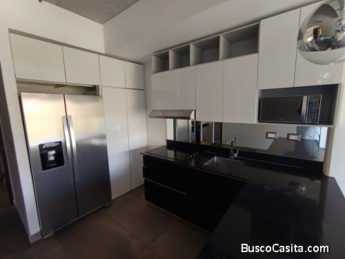 SE RENTA APARTAMENTO EN EDIFICIO SHIFT EN ZONA 16