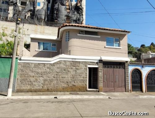 Vive cerca del Periférico, casa en venta en zona 11