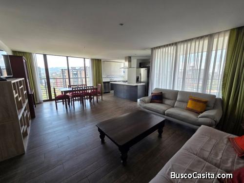 Apartamento en alquiler en Zona 10 de 2 dormitorios en $ 1,700