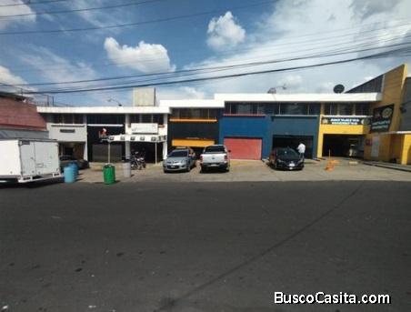 PLAZA COMERCIAL EN VENTA EN NUEVA MONSERRAT ZONA 3 DE MIXCO