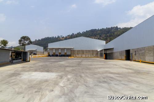 EN RENTA BODEGA GRANDE EN CHIMALTENANGO 