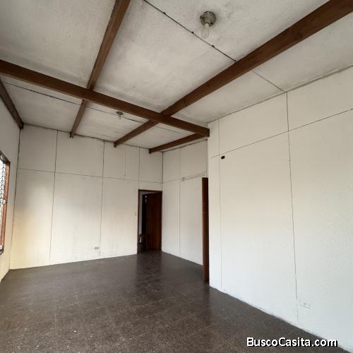 Casa para uso de Oficinas en Renta en Zona 9 Ciudad de Guatemala