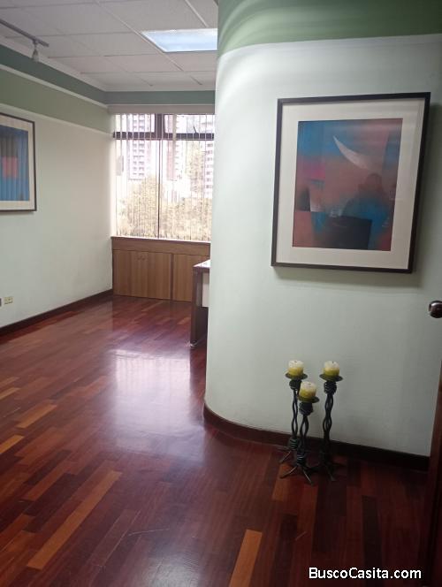 Oficina u clínica en Renta en Edificio Multimedica Zona 15 Guatemala