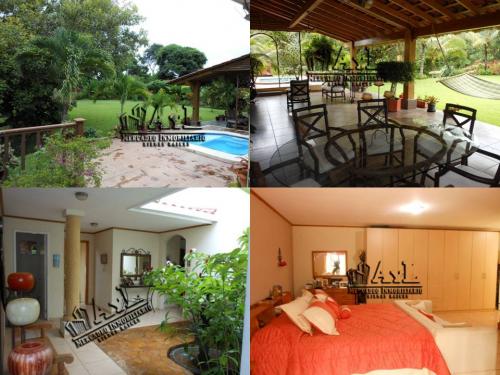 Preciosa casa de una planta en venta en la Hacienda