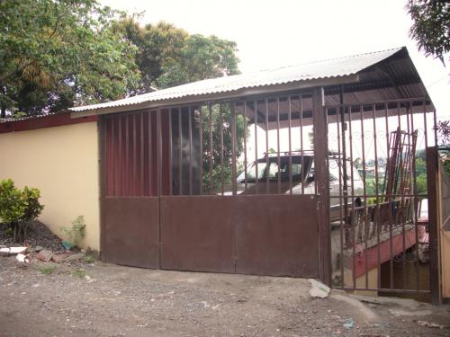 CASA COLONIA SAN CARLOS, AYUTUXTEPEQUE $29.000.00