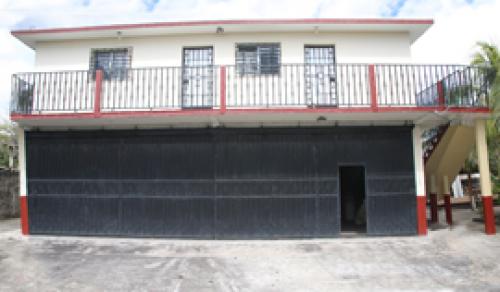 Venta de casa en La Libertad, Km 41 Desvió de Santa Cruz carretera de Litoral CA-2  –  2 Niveles, 4 Dormitorios, 2 Baños, 4 Lugares de estacionamiento