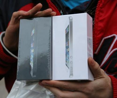 IPHONE 5 32GB(Compre 2 y obtenga 1 gratis )