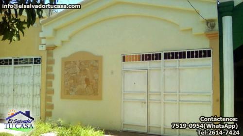 GANGA GANGA!!!! Casa en venta Residencial Versalles San Miguel.,