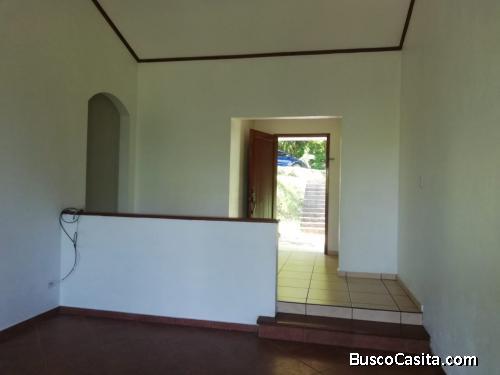 Venta de casa en Residencial La Hacienda