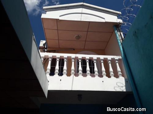 Se vende casa en Santa Ana 