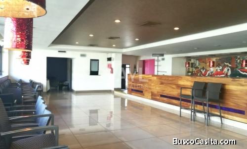 Local ideal para Restaurante, Agencia Bancarias u oficinas en Santa Elena – (SE2136C)