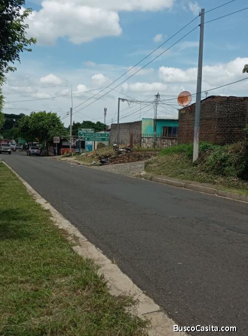 Vendo casa grande en chalchuapa, muy accesible a carretera ahuachapán 