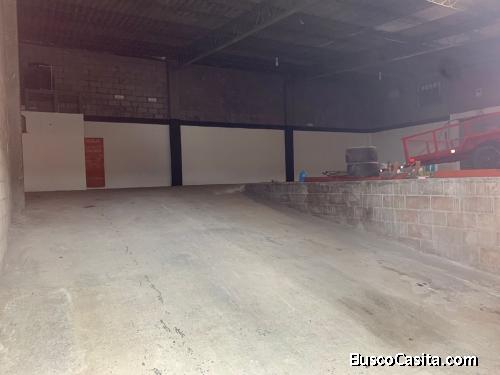 Bodega Santa tecla cerca del parque San Martín 