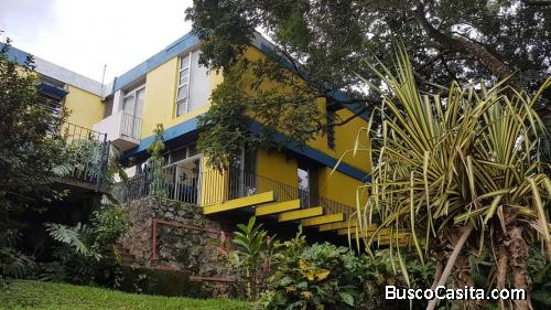 Vendo Preciosa Quinta!!! en Santa Ana info al 71010128