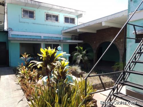 VENDO propiedad en centro de Sonsonate