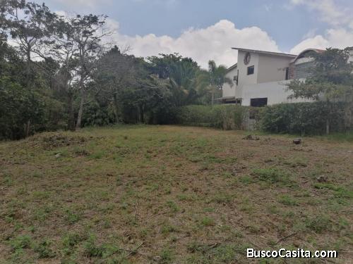 Vendo hermoso terreno Residencial Alturas de Tenerife