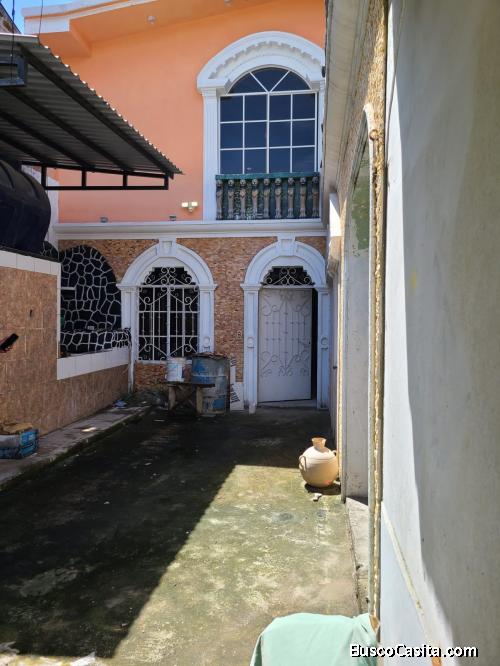 Vendo Casa en Zona Comercial 