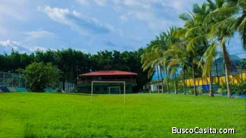 SE VENDE PARQUE ACUÁTICO.