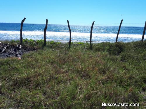 COMPRO TERRENO frente a playa