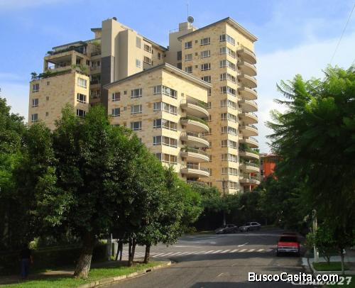 Apartamento alquiler en Condominio 515
