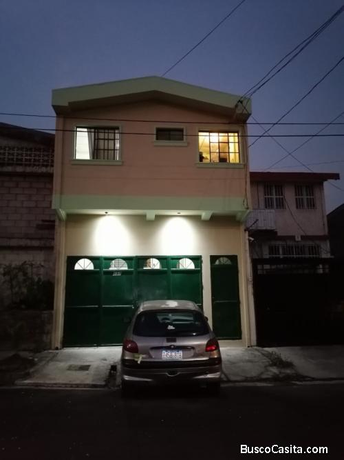 Casa en venta atrás de El Diario de Hoy San Salvador