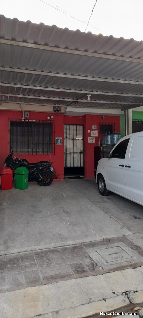 Vendo linda casa en residencial villa del sol, colonia privada, vigilancia las 24 horas 